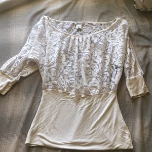 XS cache lace top